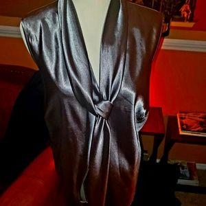 Nine West Silver sleeveless satin blouse with attached scarf!